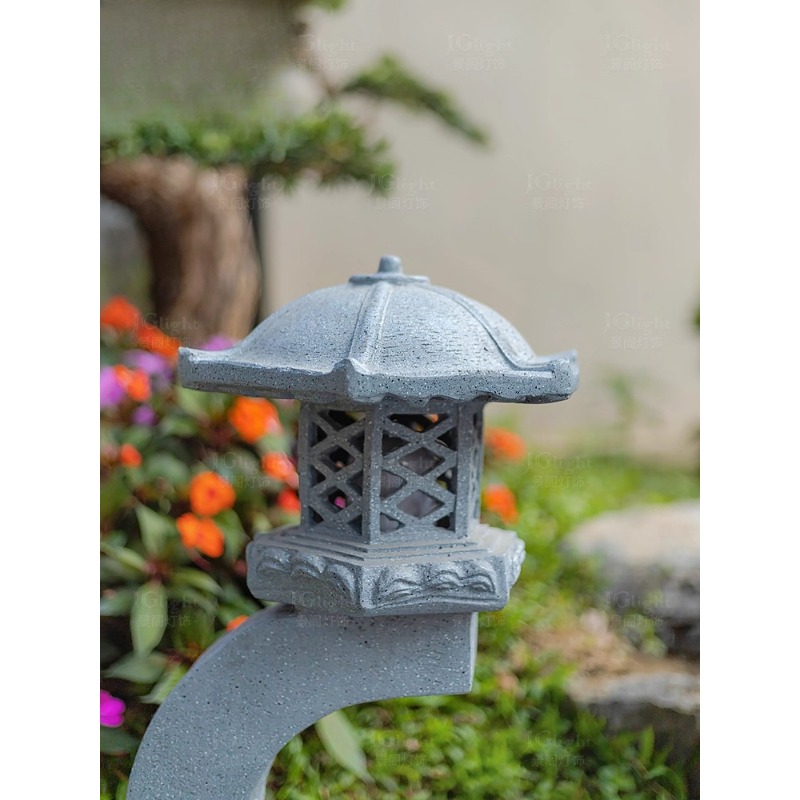 Outdoor Chinese stone lantern  - огляд і ціна Gardening Tools B&M